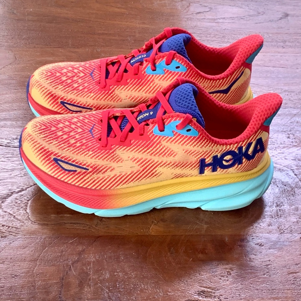 Hoka Clifton 9 Women’s Size:7 Running/Walking Shoes